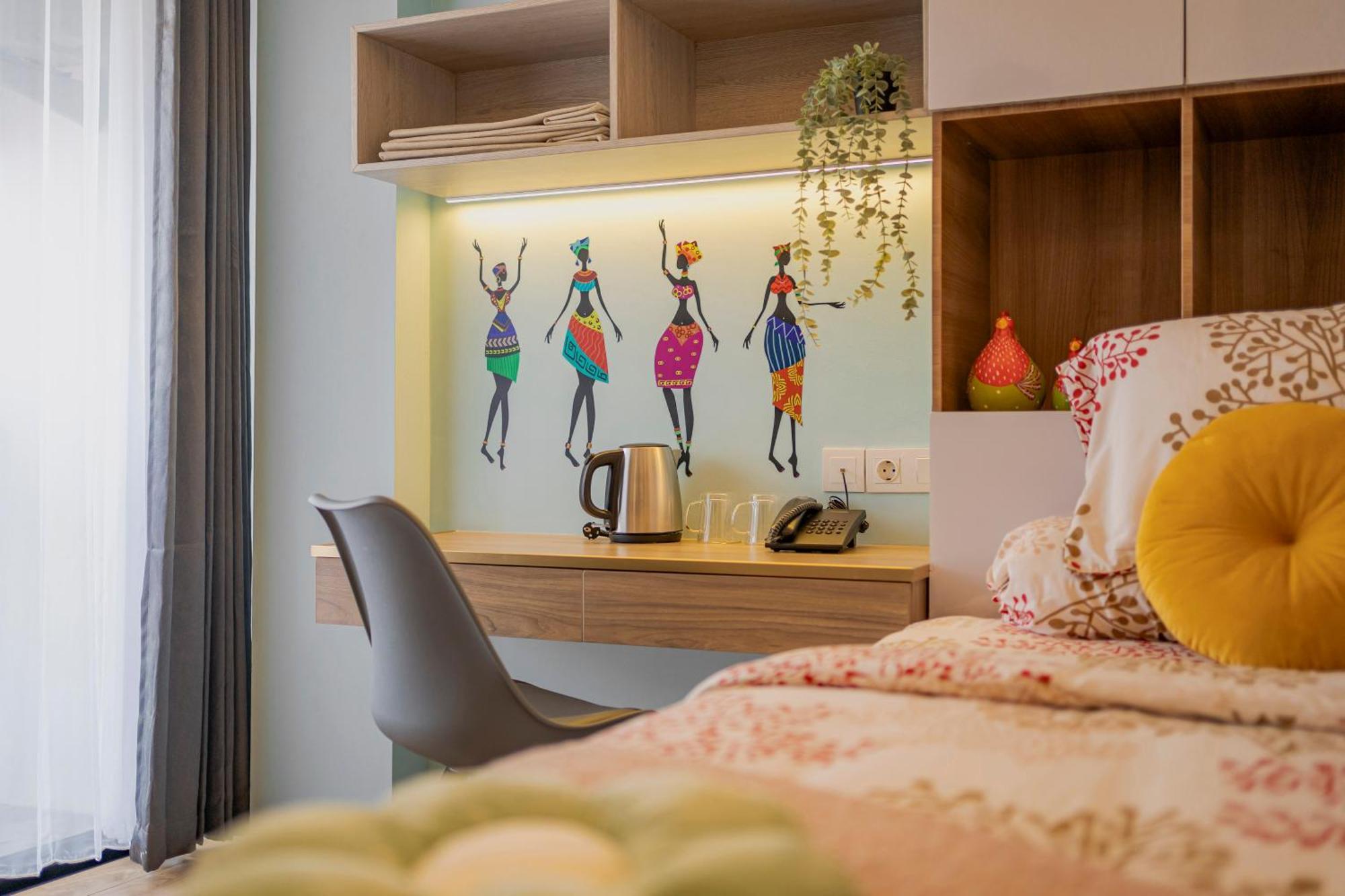 Stay.Vie Hotel Surabaya Ngoại thất bức ảnh