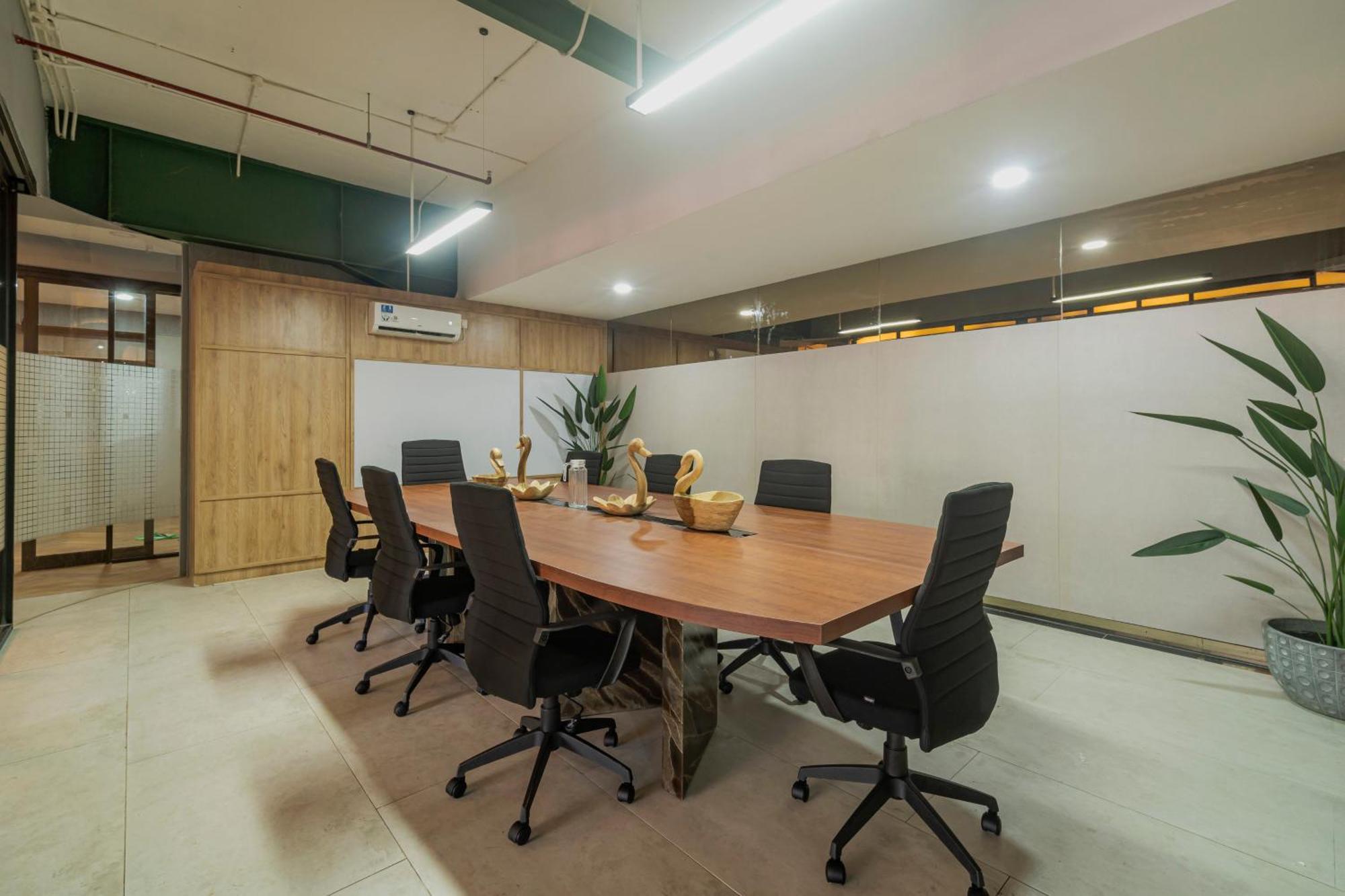 Stay.Vie Hotel Surabaya Ngoại thất bức ảnh